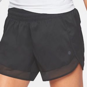 Athleta Mesh Racer Run Short • Size XS • Black